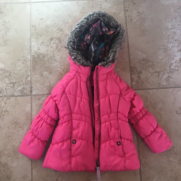 London Fog Other - London Fog Girls Size S/4 Puffy Pink Jacket